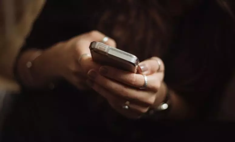 When Social Media Destroyed Public Trust