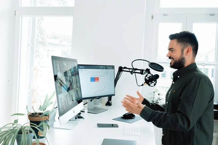 how to host a virtual conference